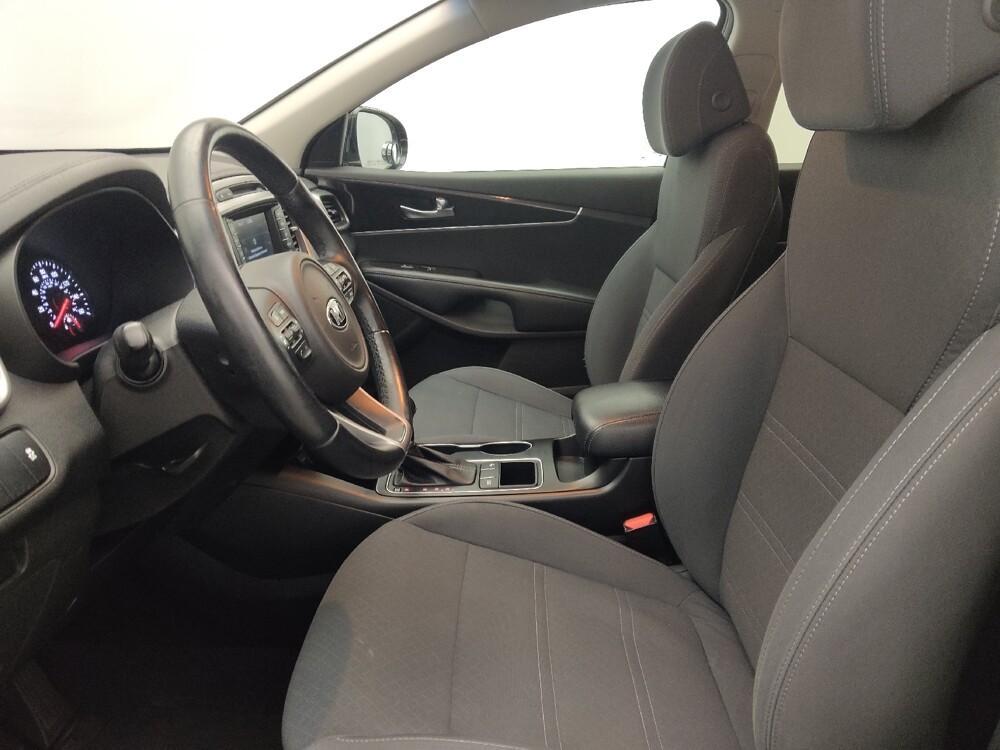 2017 Kia Sorento in Mobile, AL 36606 - 18138599 17