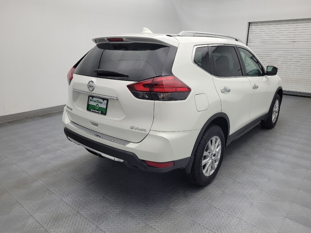 2017 Nissan Rogue in Salem, VA 24153 - 18138605 9