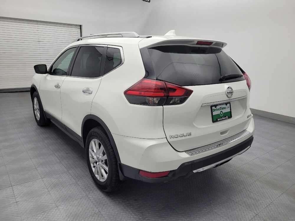2017 Nissan Rogue in Salem, VA 24153 - 18138605 5