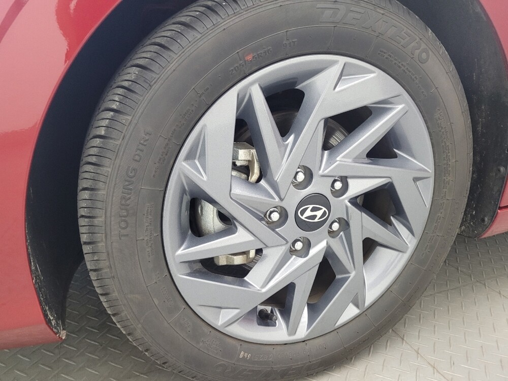 2024 Hyundai Elantra in Winston-Salem, NC 27103 - 18138612 31