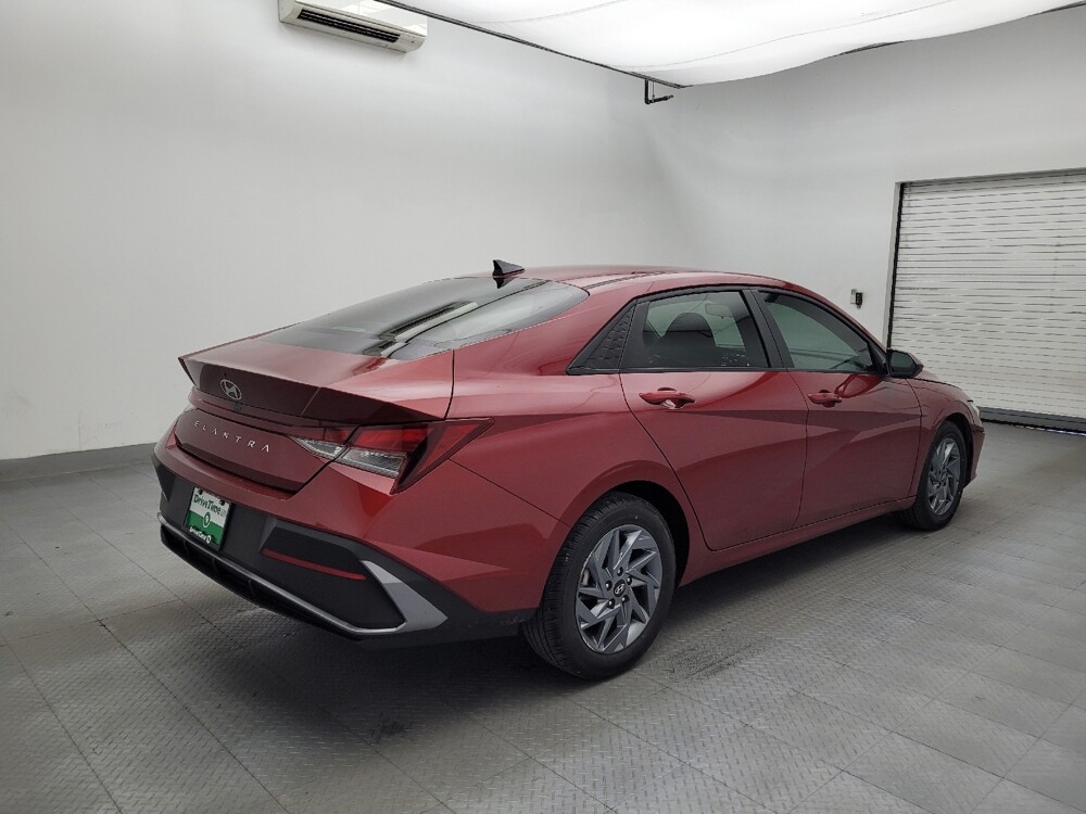2024 Hyundai Elantra in Winston-Salem, NC 27103 - 18138612 9