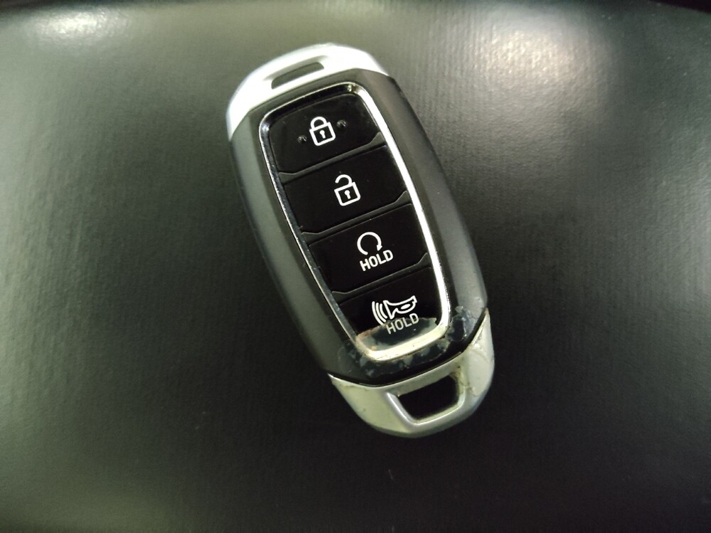 2024 Hyundai Venue in Gastonia, NC 28056 - 18138616 32