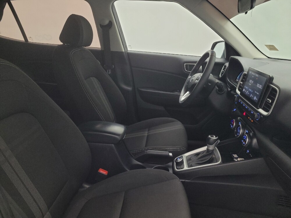 2024 Hyundai Venue in Gastonia, NC 28056 - 18138616 21