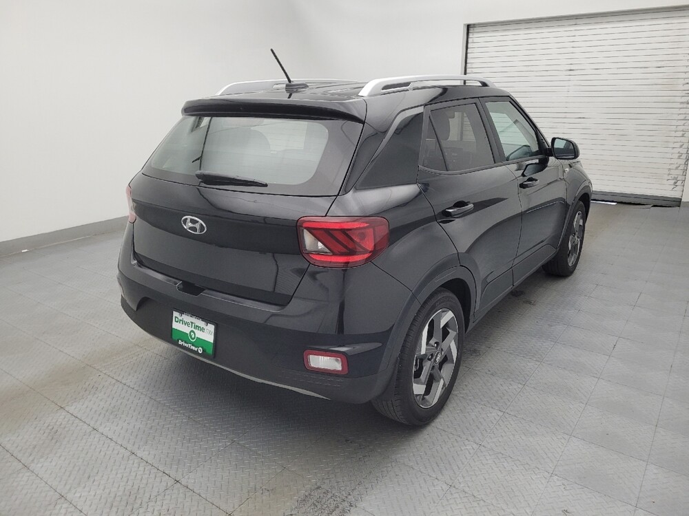 2024 Hyundai Venue in Gastonia, NC 28056 - 18138616 9