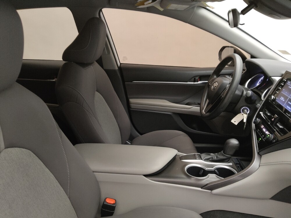 2023 Toyota Camry in Salem, VA 24153 - 18138618 21
