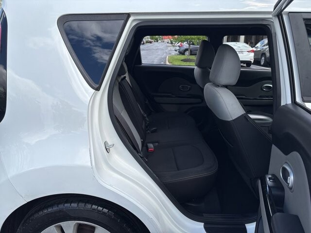 2015 Kia Soul in Marysville, OH 43040 - 18138623 32