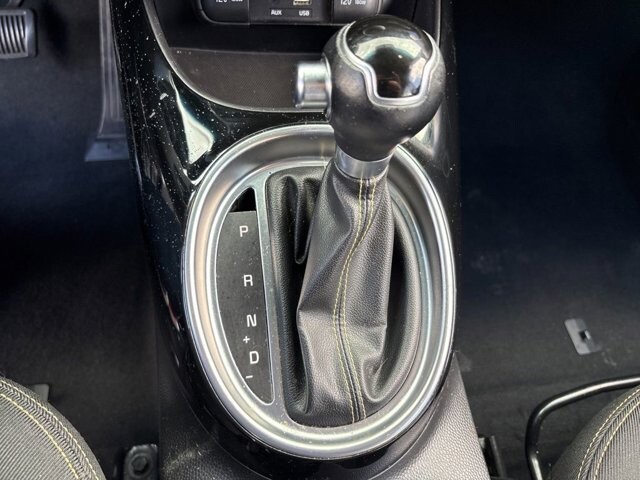 2015 Kia Soul in Marysville, OH 43040 - 18138623 25