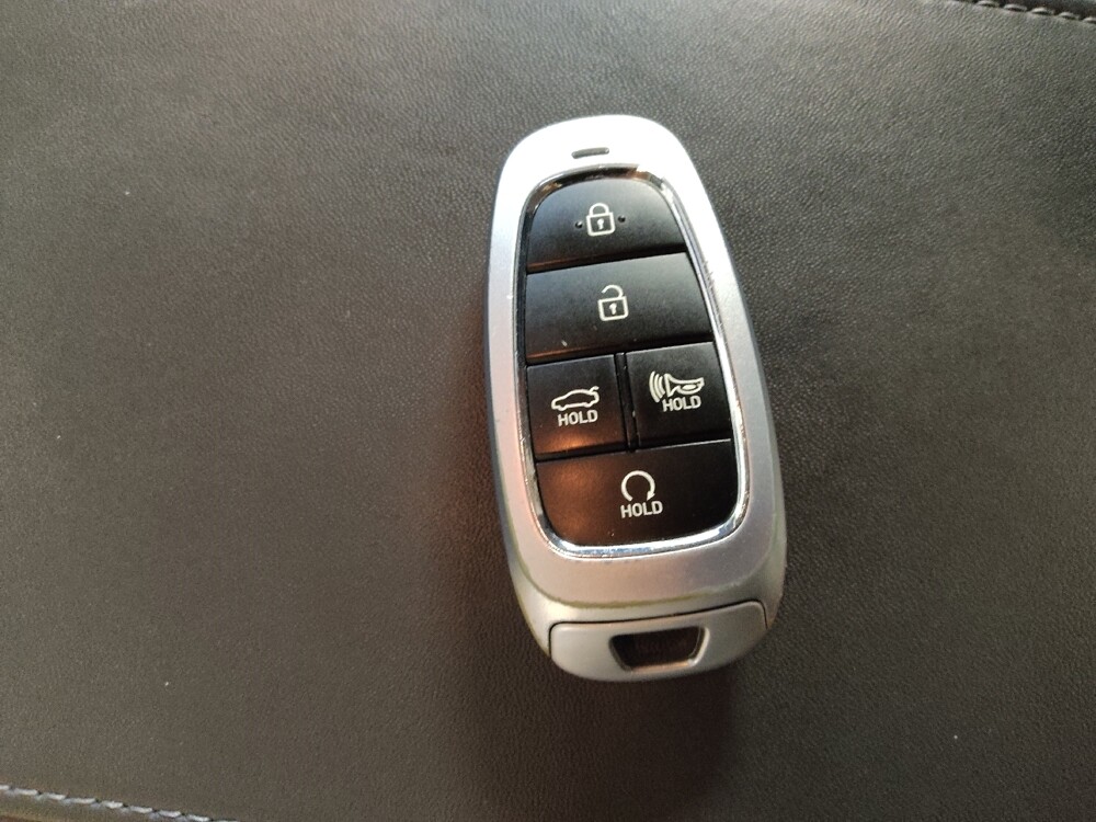2023 Hyundai Sonata in Greensboro, NC 27407 - 18138625 32