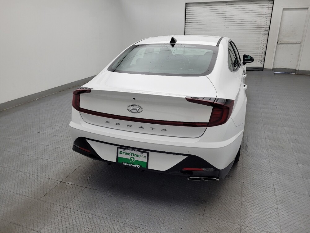2023 Hyundai Sonata in Greensboro, NC 27407 - 18138625 7