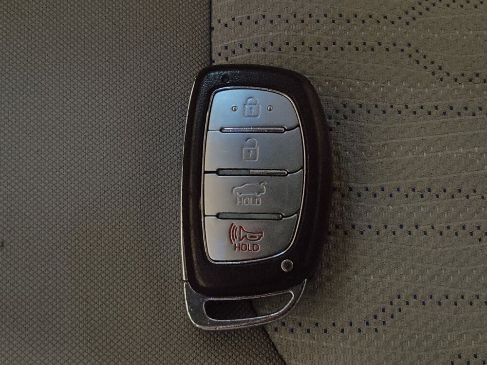 2017 Hyundai Sonata in Mobile, AL 36606 - 18138630 32