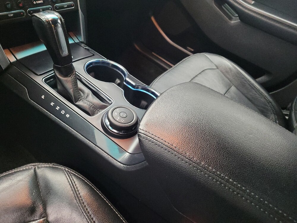 2016 Ford Explorer in Memphis, TN 38115 - 18138631 26