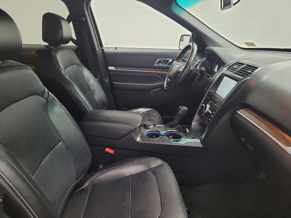 2016 Ford Explorer in Memphis, TN 38115 - 18138631 21