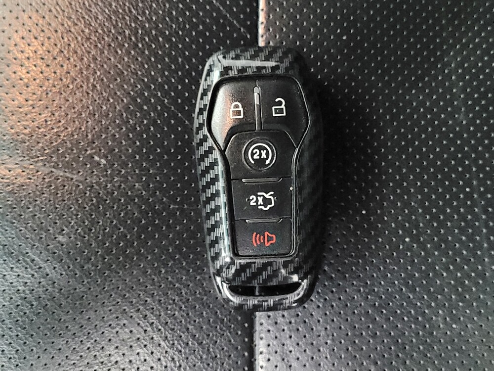 2016 Ford Explorer in Memphis, TN 38115 - 18138631 32