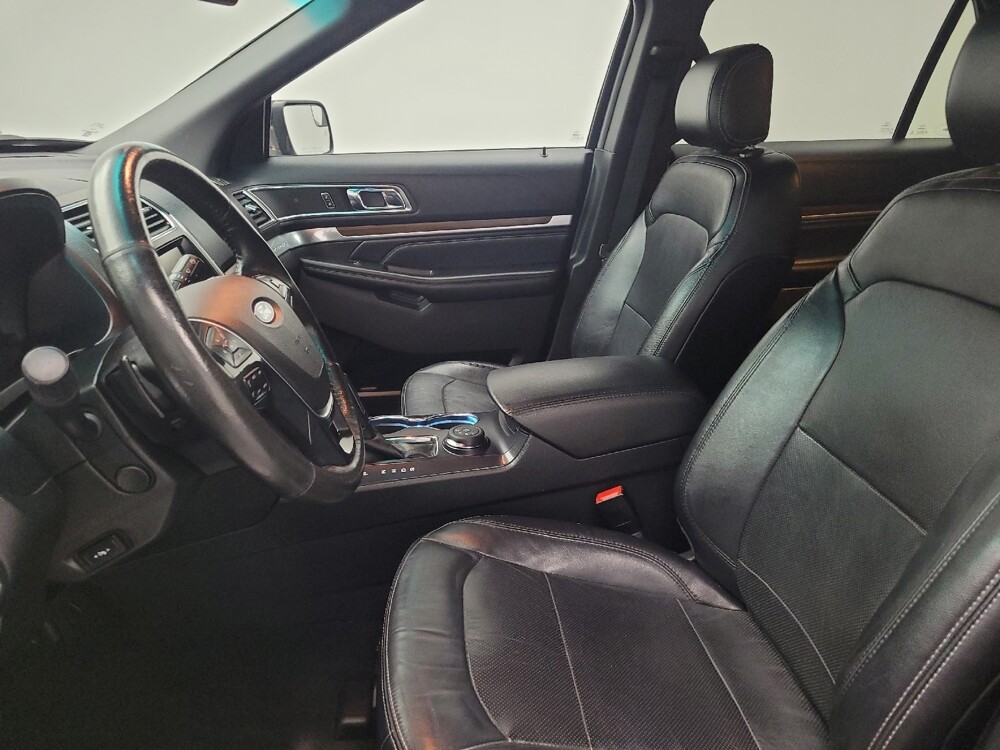 2016 Ford Explorer in Memphis, TN 38115 - 18138631 17