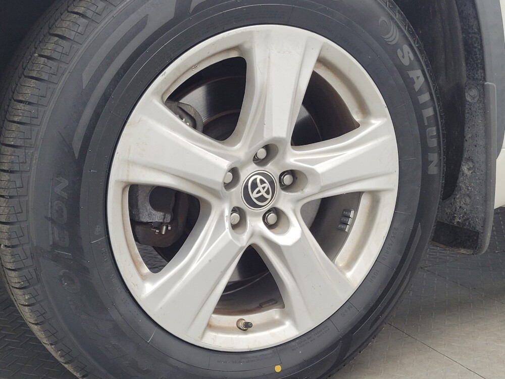 2021 Toyota Highlander in Memphis, TN 38128 - 18138632 31
