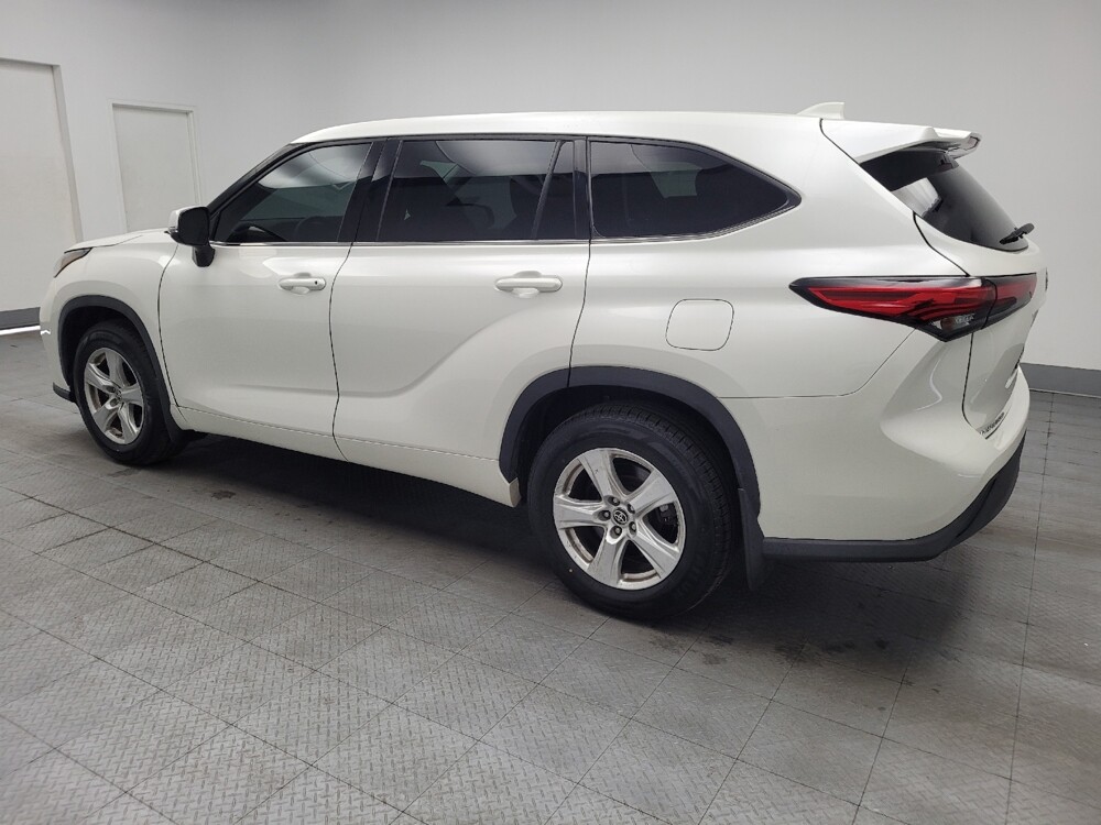 2021 Toyota Highlander in Memphis, TN 38128 - 18138632 3