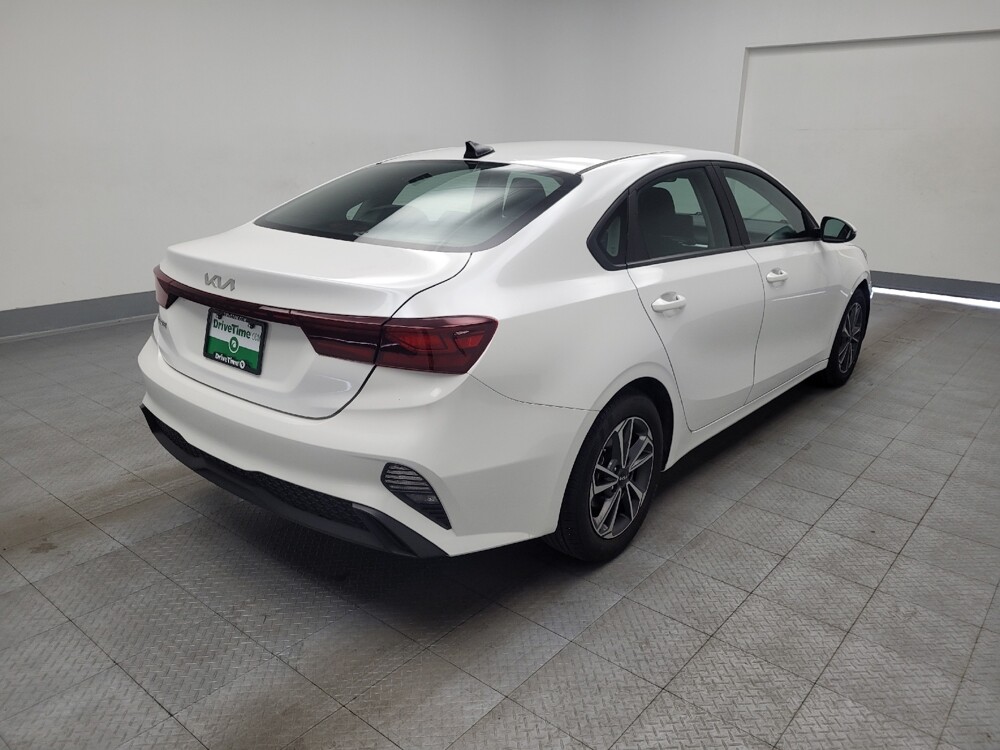 2024 Kia Forte in Madison, TN 37115 - 18138635 9