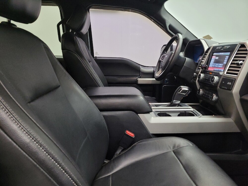 2015 Ford F150 in Maple Heights, OH 44137 - 18138654 21