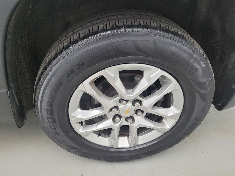 2018 Chevrolet Traverse in Cincinnati, OH 45255 - 18138656 31