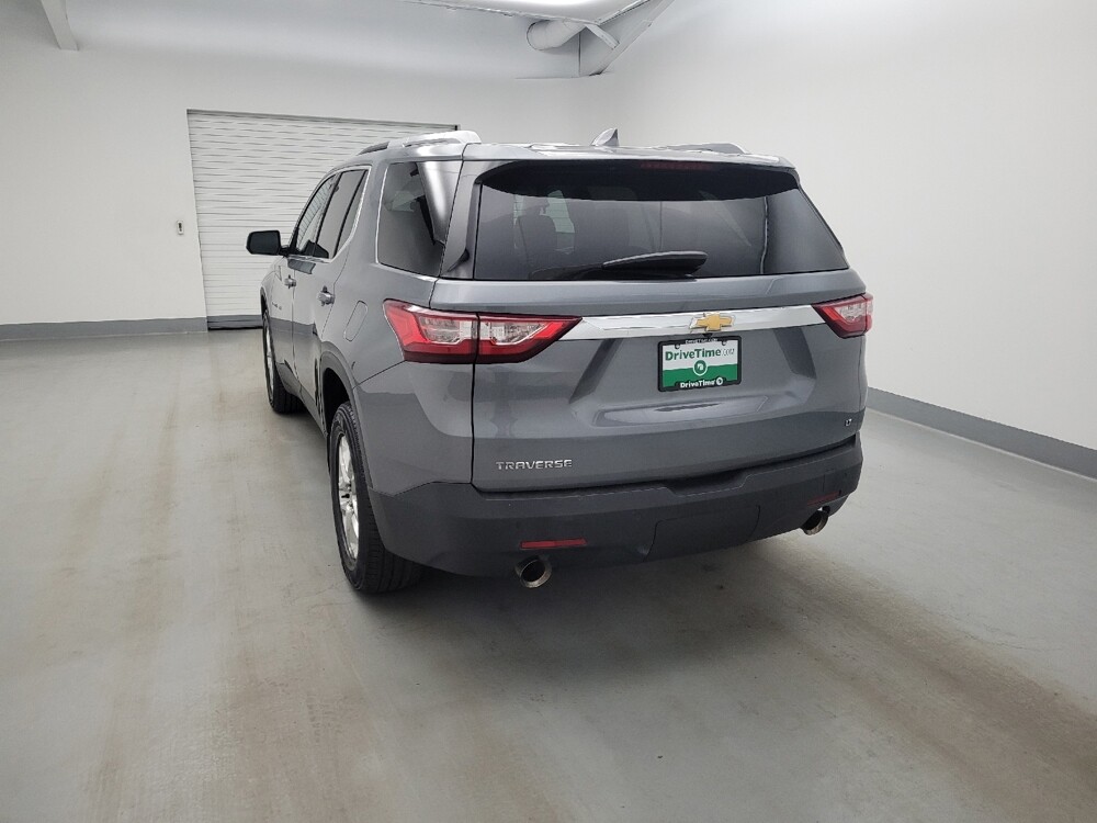 2018 Chevrolet Traverse in Cincinnati, OH 45255 - 18138656 6