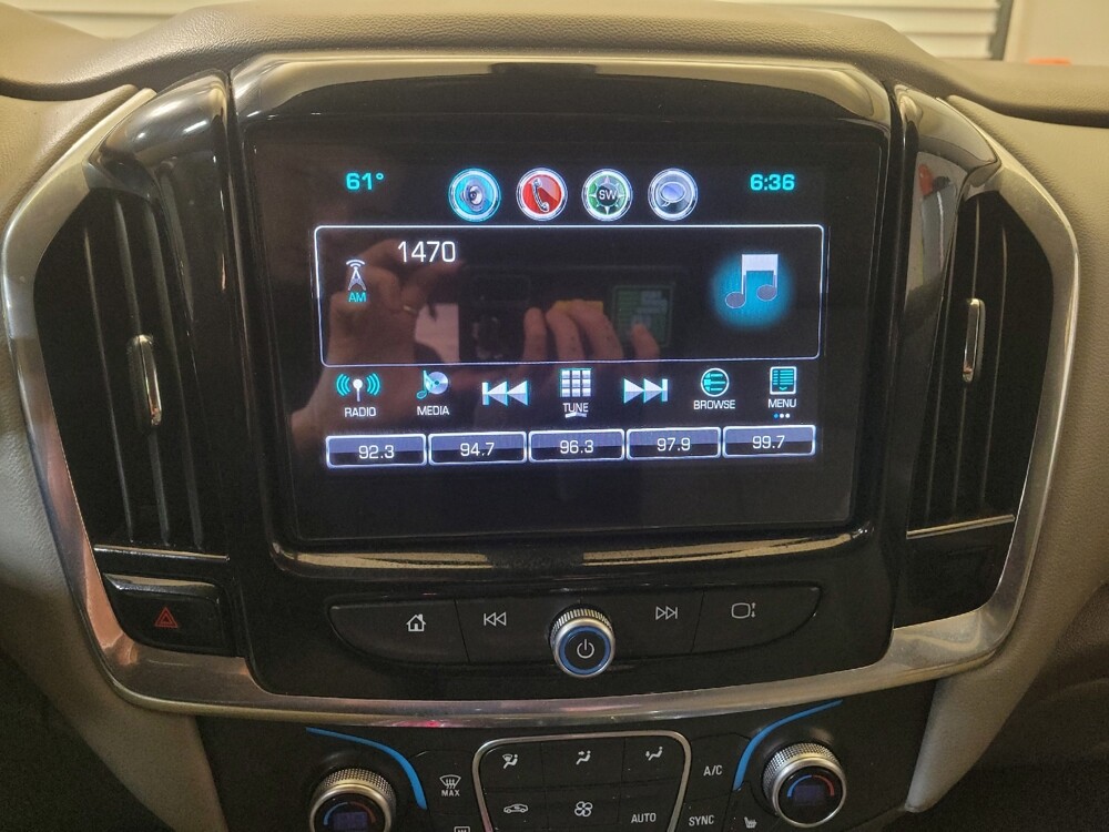 2018 Chevrolet Traverse in Cincinnati, OH 45255 - 18138656 25