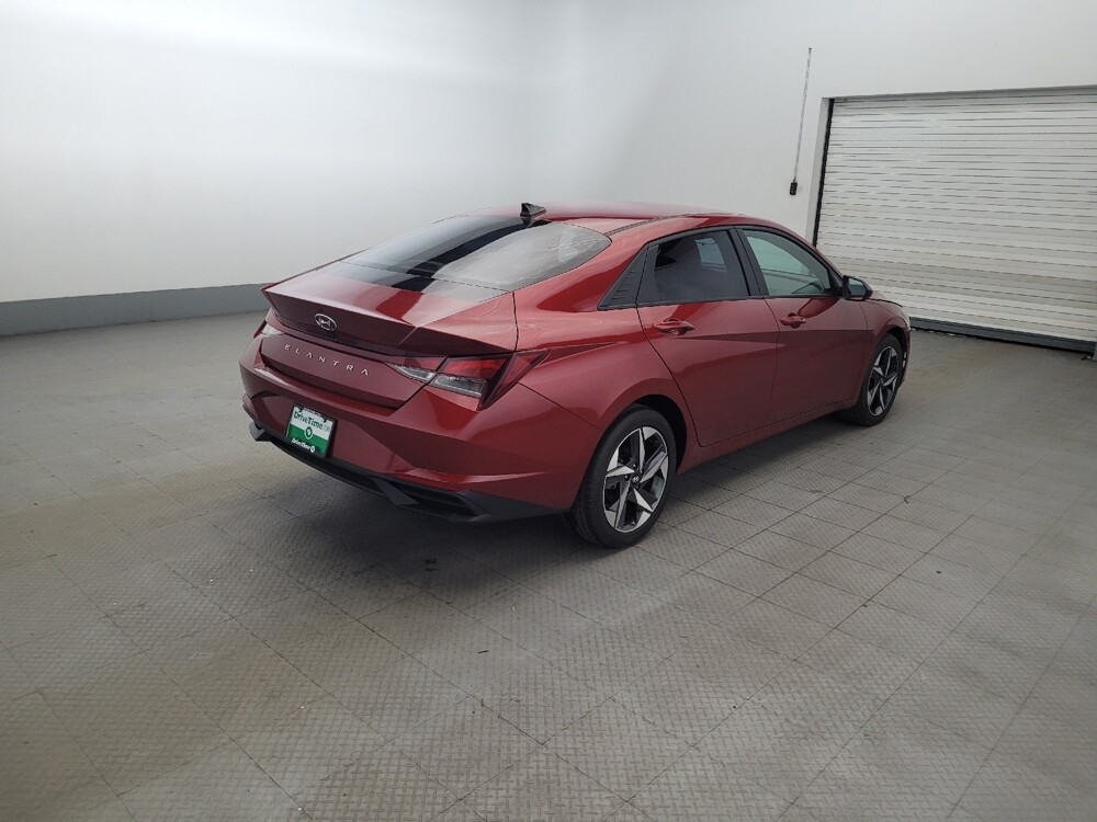 2023 Hyundai Elantra in Woodbridge, VA 22191 - 18138665 9
