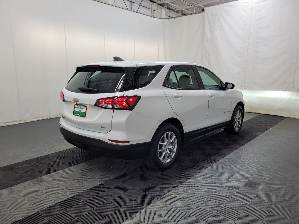 2022 Chevrolet Equinox in Allentown, PA 18103 - 18138669 9