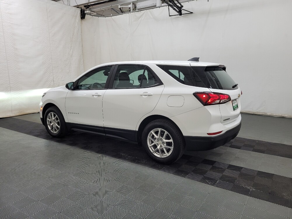 2022 Chevrolet Equinox in Allentown, PA 18103 - 18138669 3