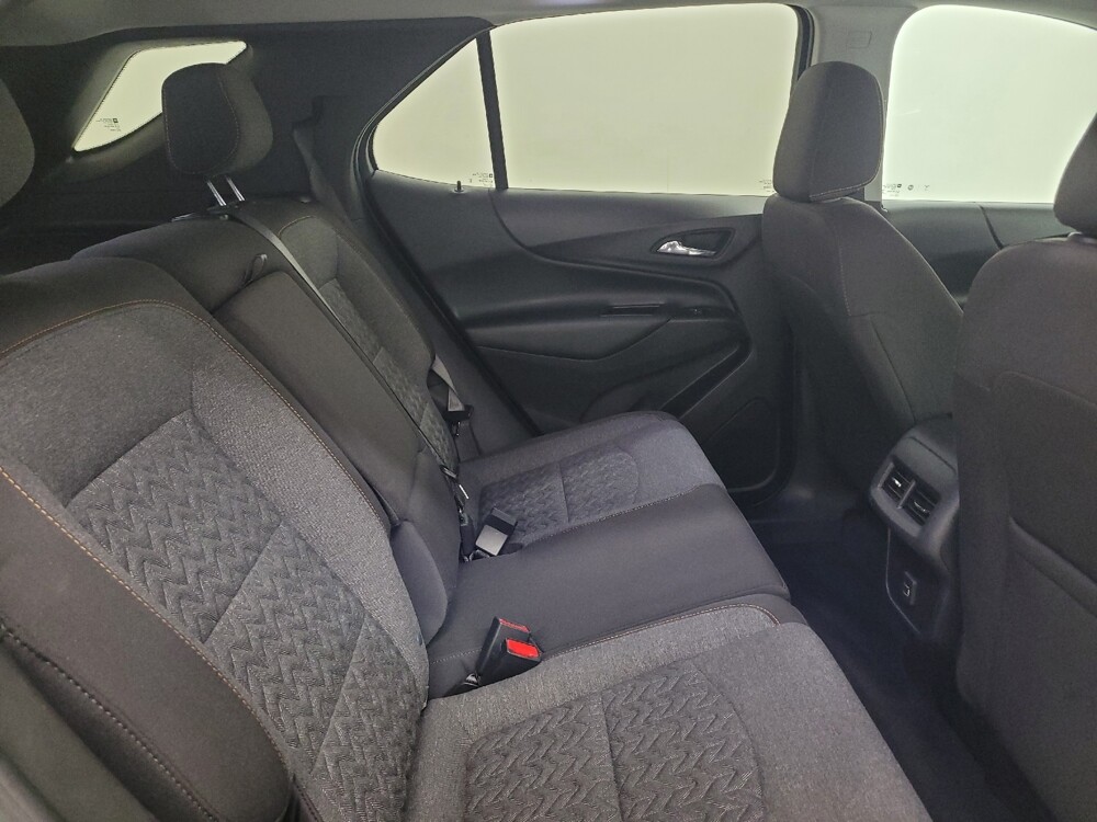 2022 Chevrolet Equinox in St. Louis, MO 63125 - 18138679 19