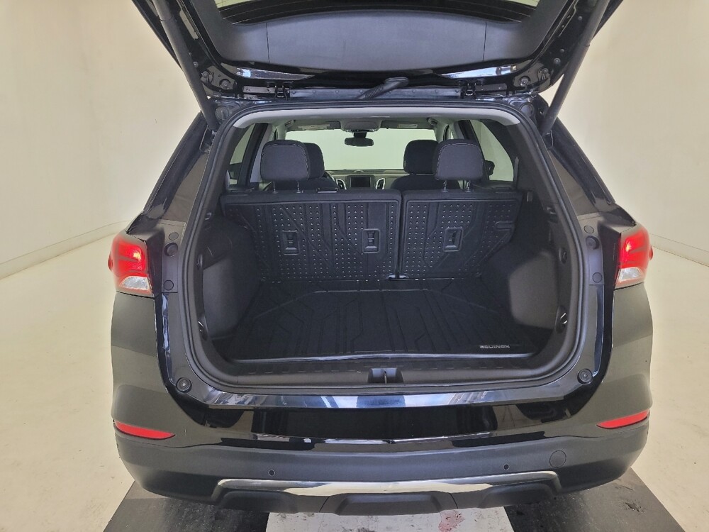 2022 Chevrolet Equinox in St. Louis, MO 63125 - 18138679 29