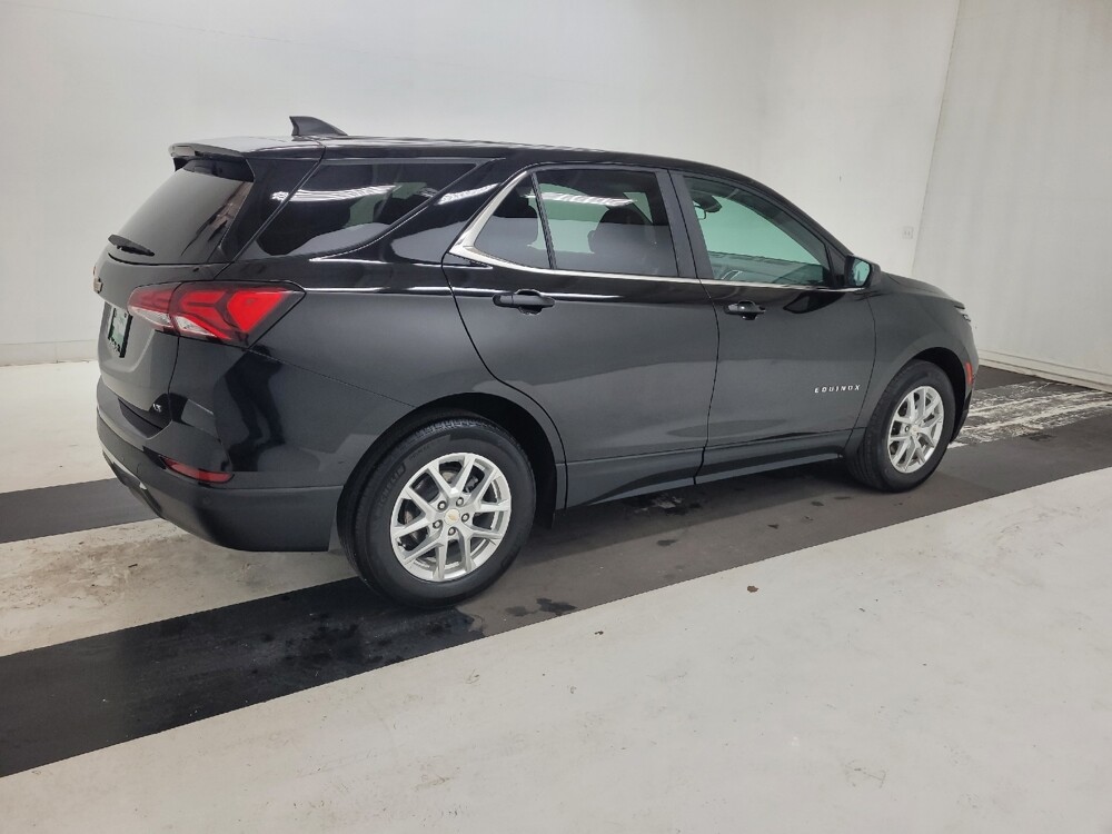 2022 Chevrolet Equinox in St. Louis, MO 63125 - 18138679 10