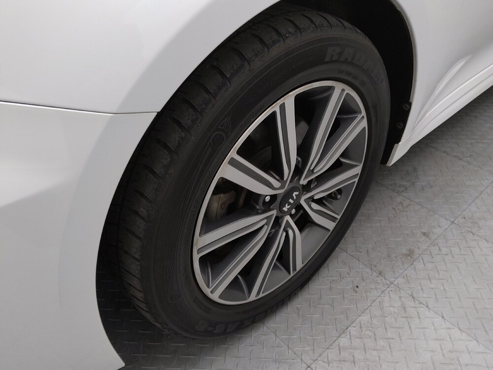2019 Kia Optima in St. Louis, MO 63136 - 18138681 31