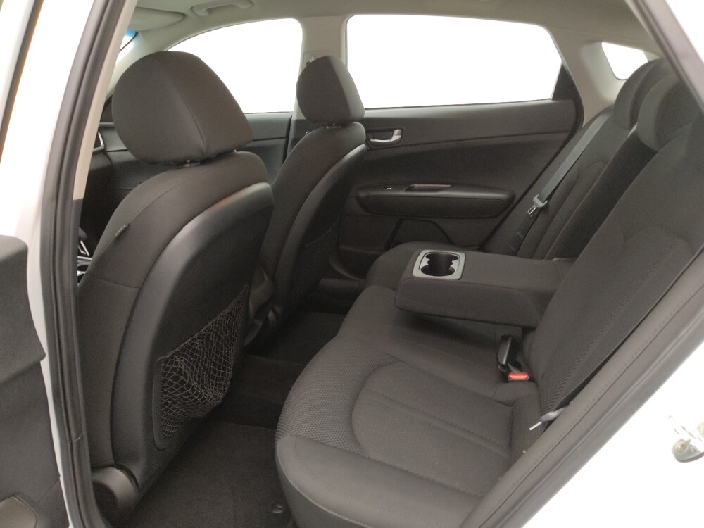 2019 Kia Optima in St. Louis, MO 63136 - 18138681 18