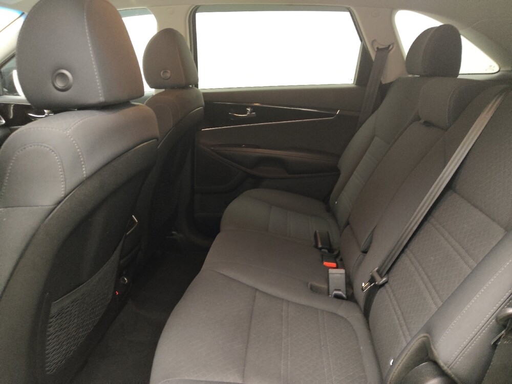 2019 Kia Sorento in Midlothian, IL 60445 - 18138685 18