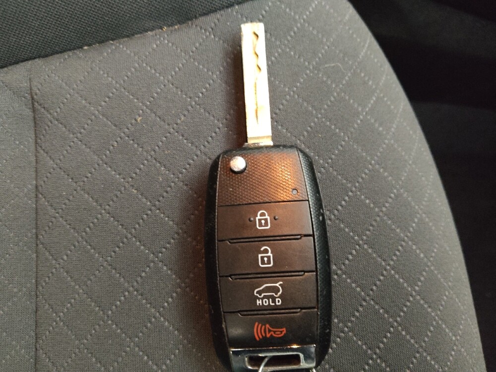 2019 Kia Sorento in Midlothian, IL 60445 - 18138685 32