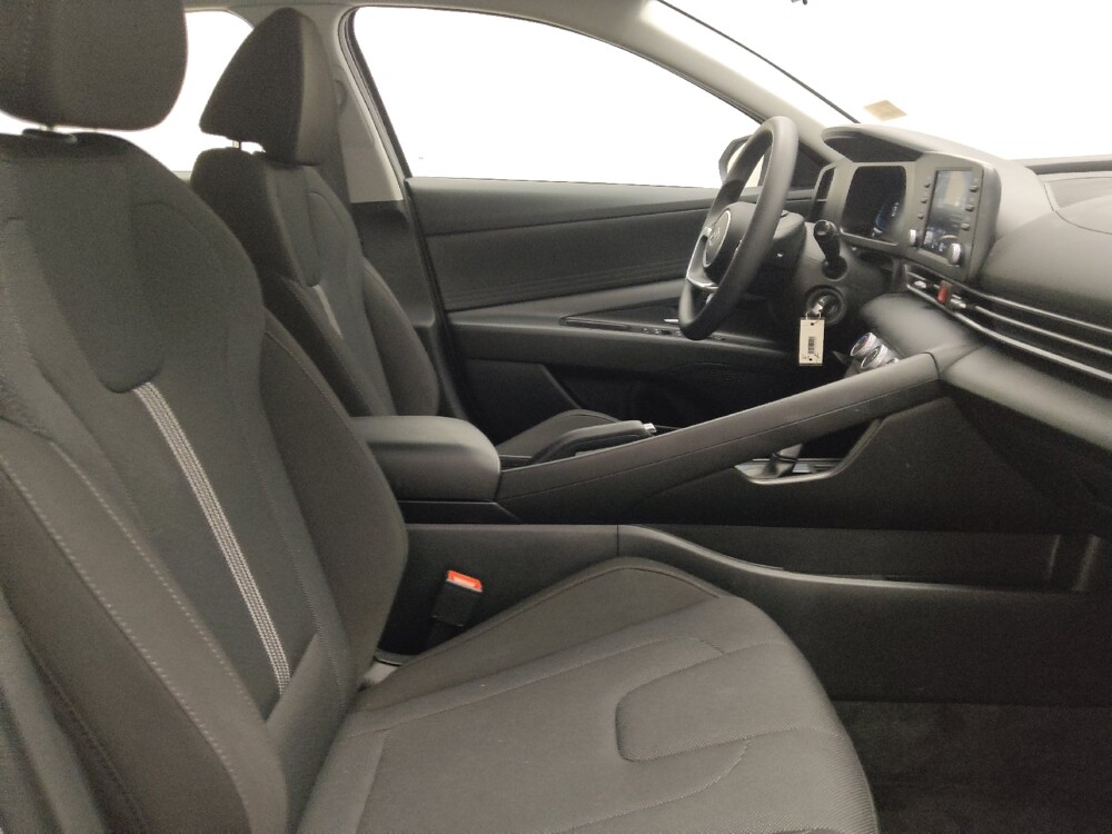 2025 Hyundai Elantra in Midlothian, IL 60445 - 18138686 21