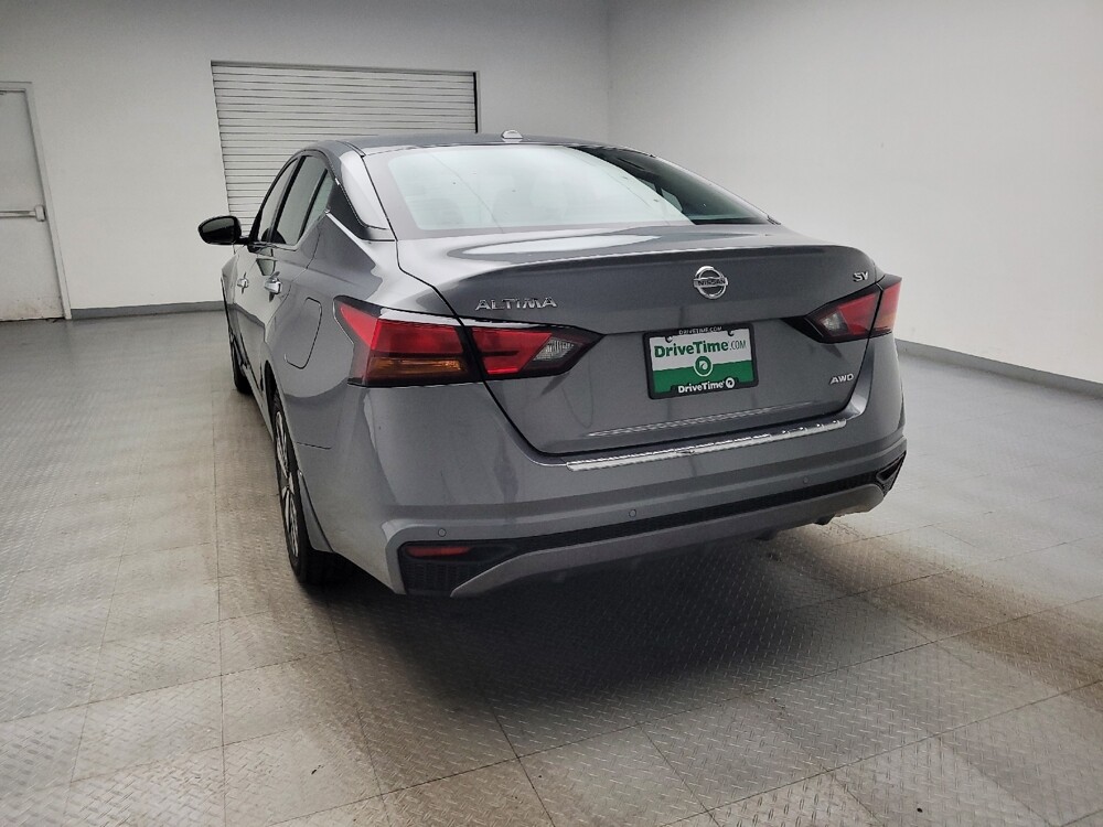 2021 Nissan Altima in Eastpointe, MI 48021 - 18138691 6