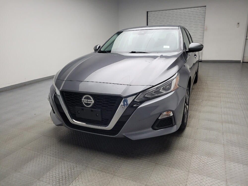 2021 Nissan Altima in Eastpointe, MI 48021 - 18138691 15