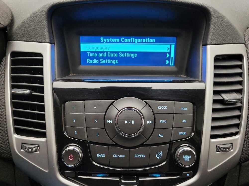 2014 Chevrolet Cruze in Eastpointe, MI 48021 - 18138693 25