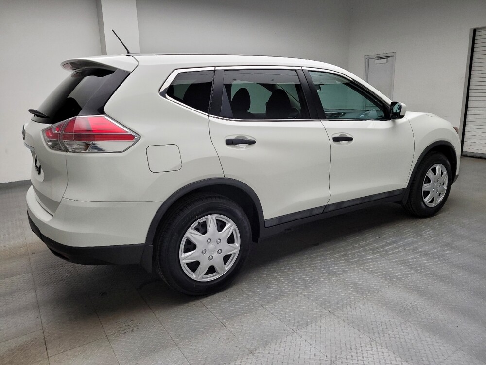 2016 Nissan Rogue in Grand Rapids, MI 49508 - 18138695 10