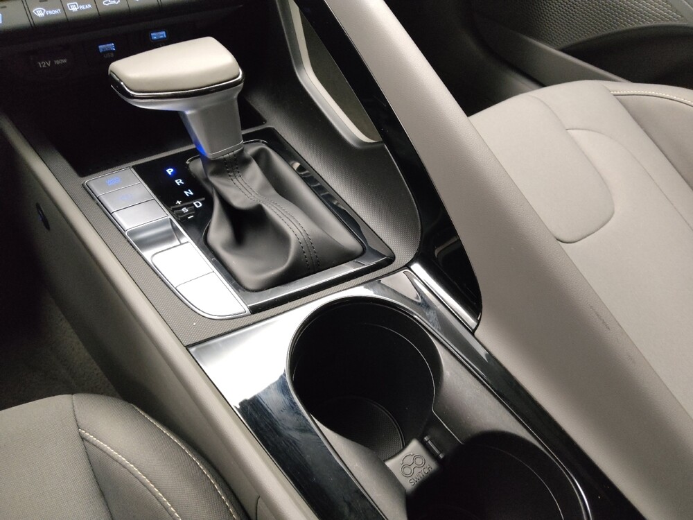 2023 Hyundai Elantra in Highland, IN 46322 - 18138698 26