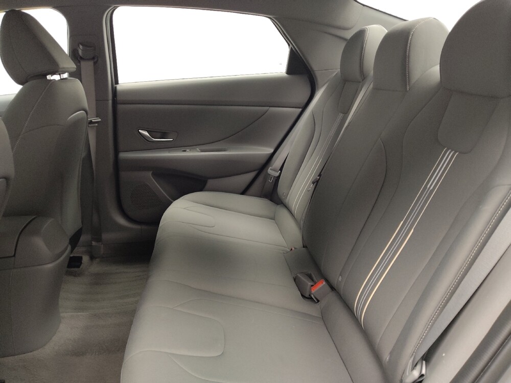 2023 Hyundai Elantra in Highland, IN 46322 - 18138698 18