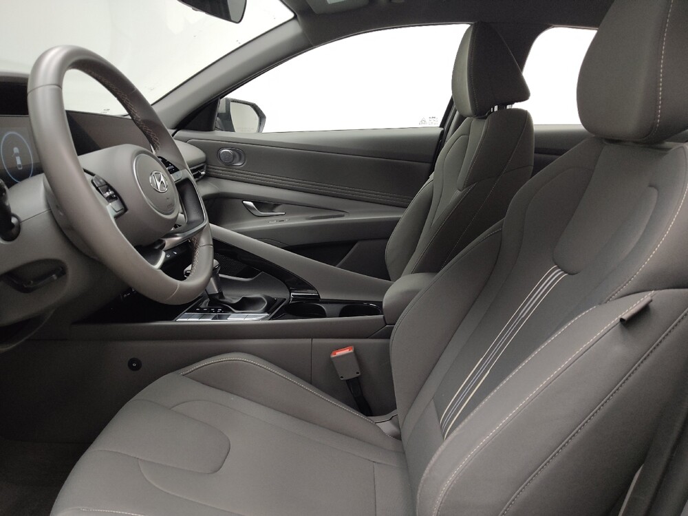 2023 Hyundai Elantra in Highland, IN 46322 - 18138698 17