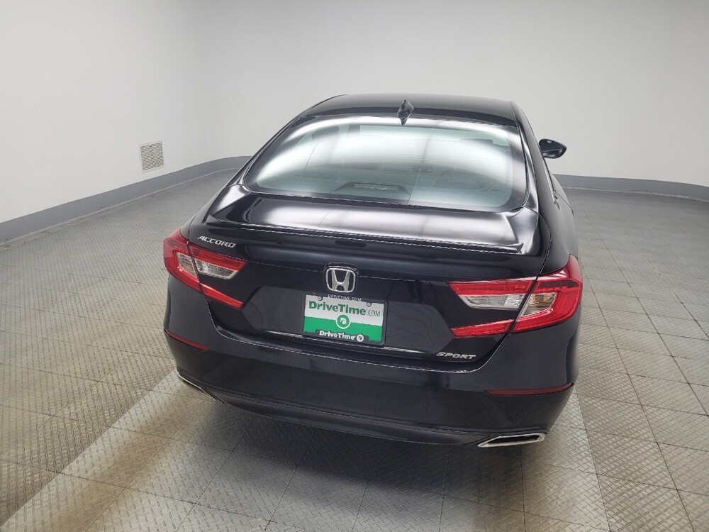 2018 Honda Accord in Indianapolis, IN 46222 - 18138703 7
