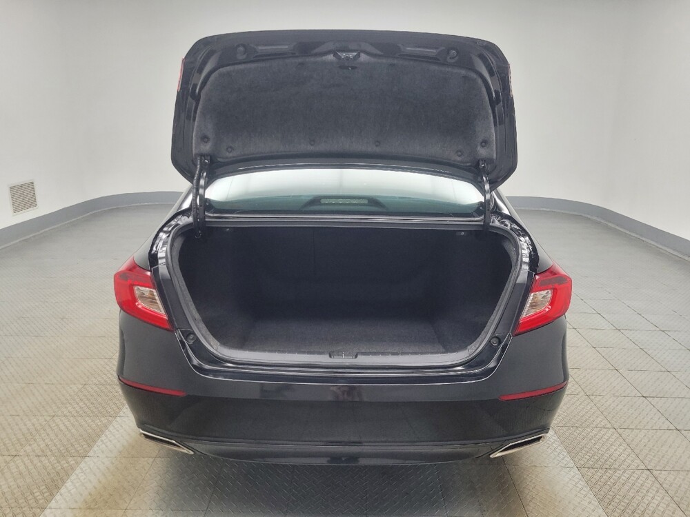 2018 Honda Accord in Indianapolis, IN 46222 - 18138703 29