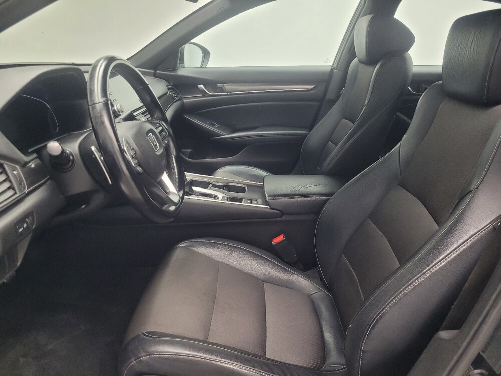2018 Honda Accord in Indianapolis, IN 46222 - 18138703 17