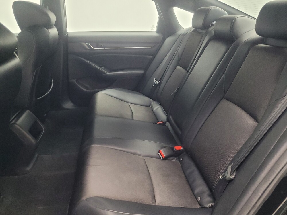 2018 Honda Accord in Indianapolis, IN 46222 - 18138703 18