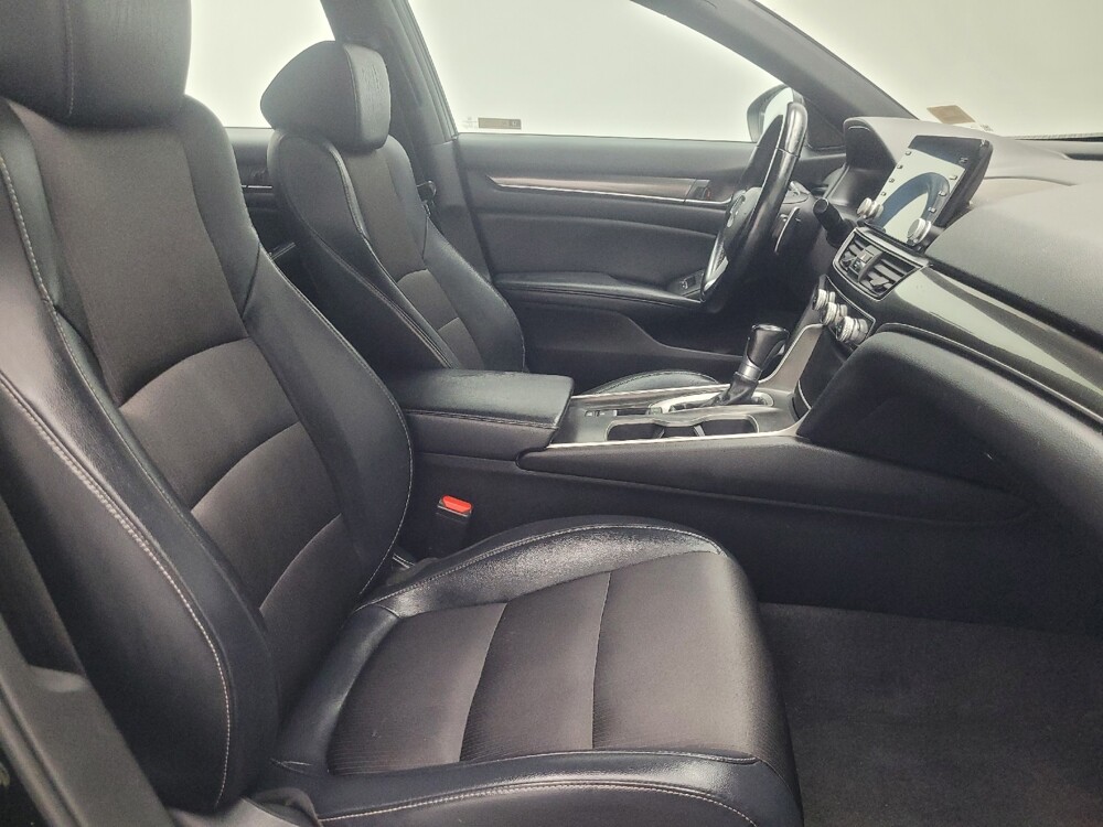 2018 Honda Accord in Indianapolis, IN 46222 - 18138703 21