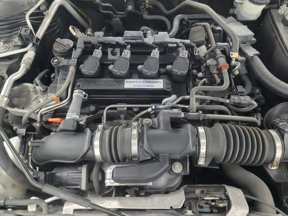 2018 Honda Accord in Indianapolis, IN 46222 - 18138703 30