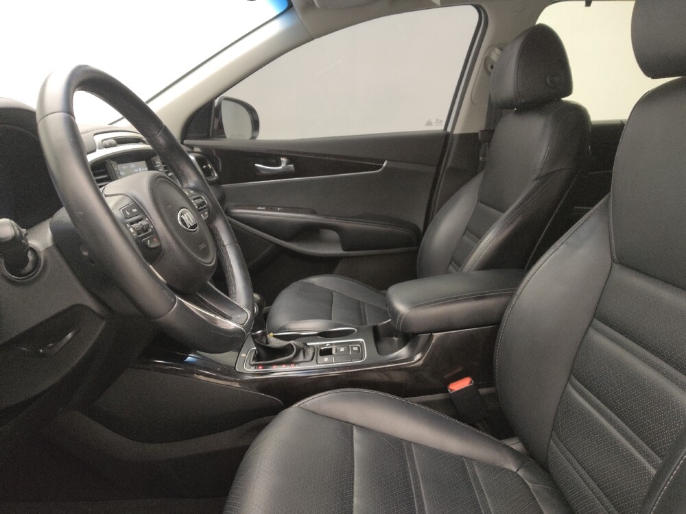2018 Kia Sorento in Wilmington, NC 28405 - 18138707 17